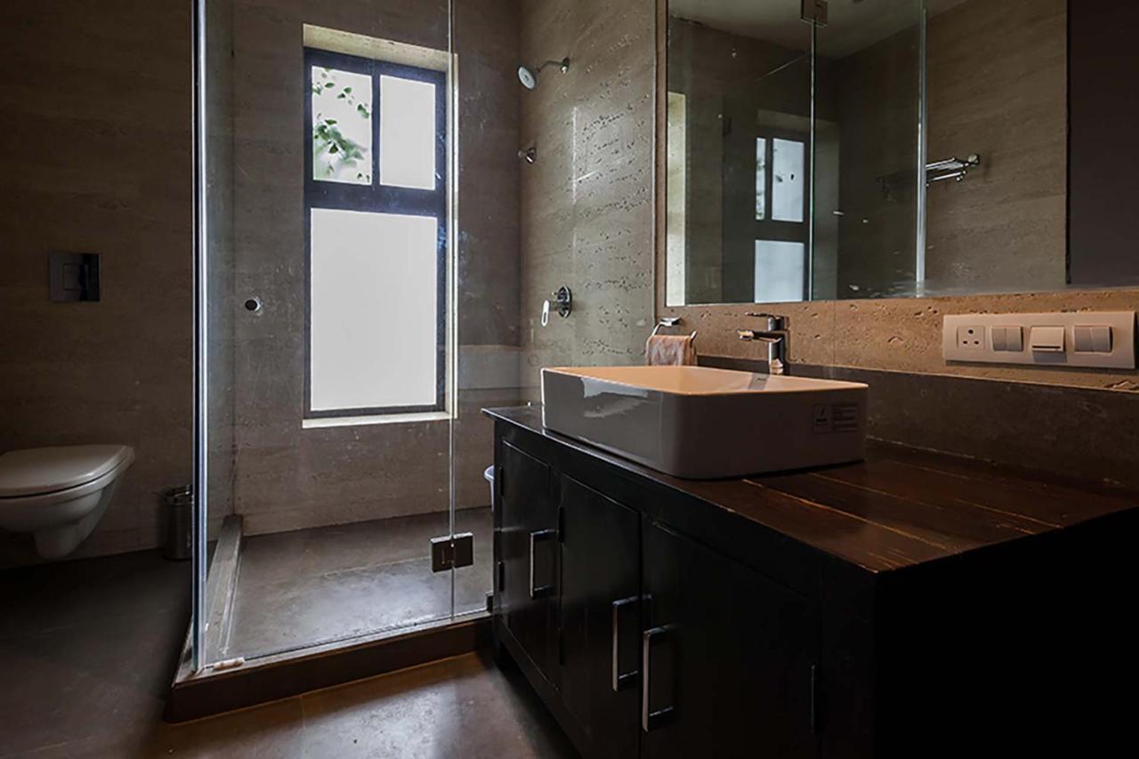 Stayvista'S Shivom Villa 12 - A Serene Escape With Views Of The Valley And Lake Lonavala Exterior photo